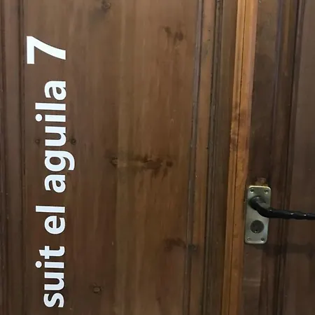 El Aguila Hotel