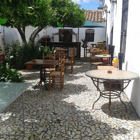 El Aguila Montemolín