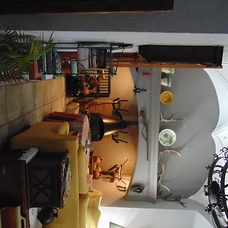 El Aguila Hotel Montemolín