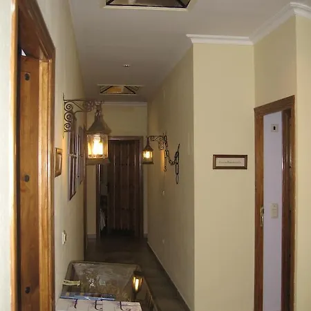 El Aguila Hotel Montemolín