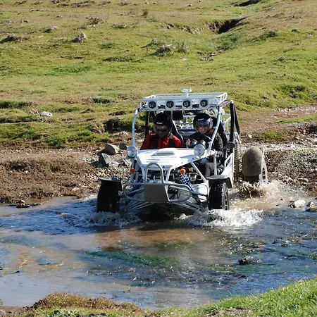 El Aguila Hotel Montemolín