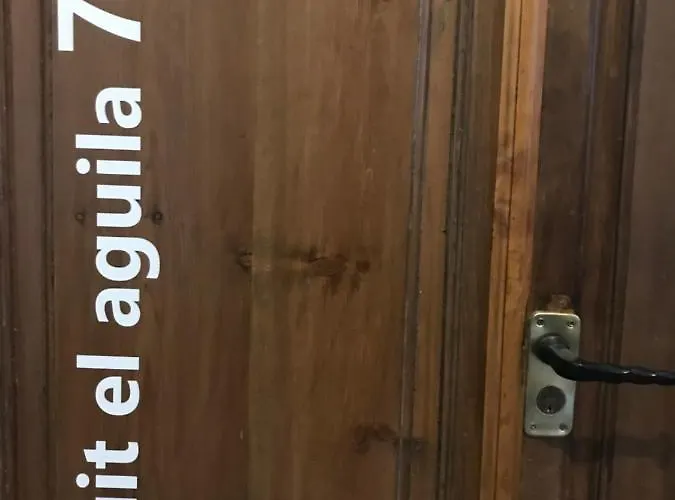 카사 루랄 엘 아길라 호텔