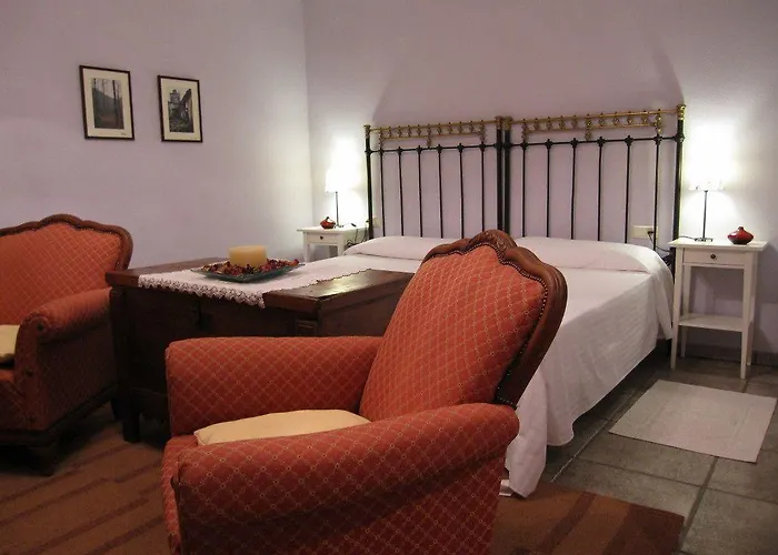 Hotel El Aguila Montemolín