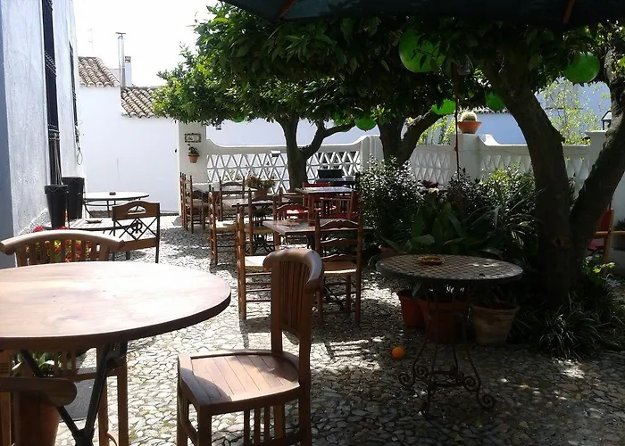 El Aguila Montemolín