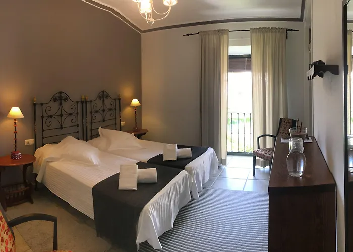 El Aguila Montemolín