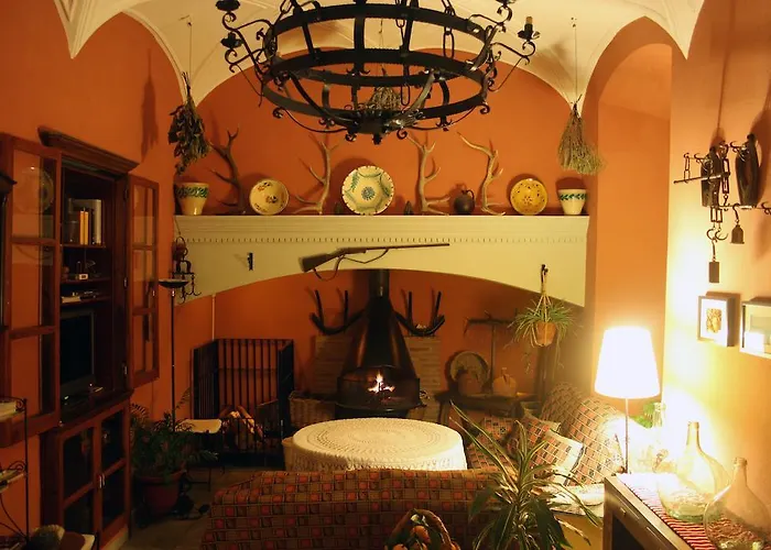 El Aguila 4* Montemolín