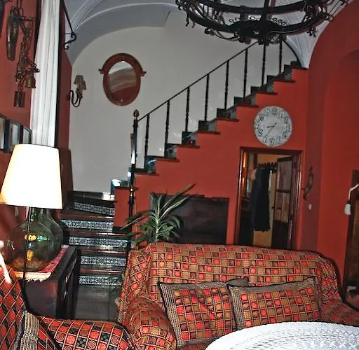 El Aguila Montemolín